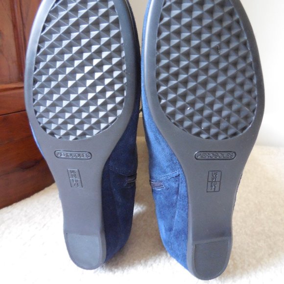 Aerosoles "Sarasota" Dark Blue Suede Boots - Picture 5 of 5